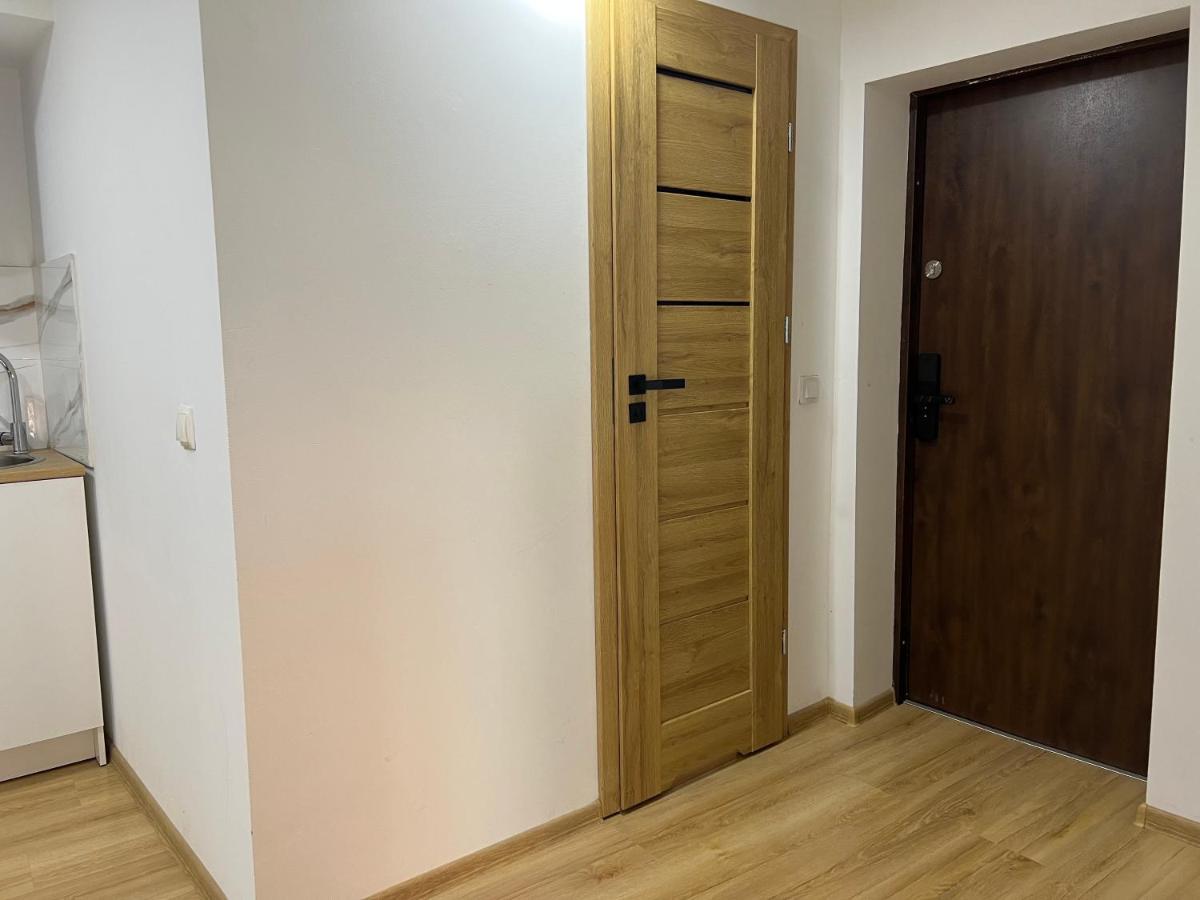 Green Apartment - Free Parking 카토비체 외부 사진